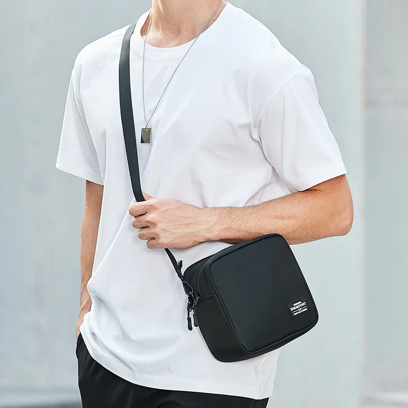 Japanese Nylon Small Shoulder Crossbody Bag for Men 2023 Brand Mini Man Mobile Bags Male Casual Handbags Student Travel Murse
Japanese Nylon Small Shoulder Crossbody Bag for Men 2023 Brand Mini Man Mobile Bags Male Casual Handbags Student Travel Murse