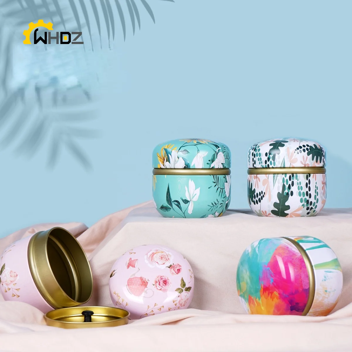 Tea Tin Box General Tinplate Household Sealed Tea Packaging Box Carrying Small Tin Cans for Japanese Scented Tea
Tea Tin Box General Tinplate Household Sealed Tea Packaging Box Carrying Small Tin Cans for Japanese Scented Tea