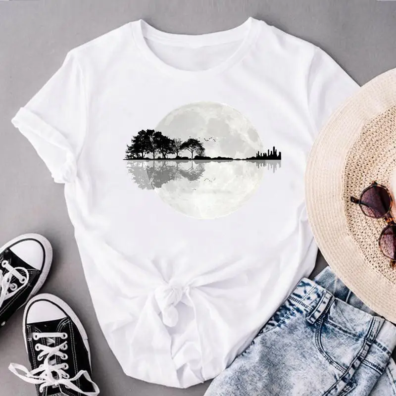 Женская одежда Moon Peace, милые весенние трендовые топы с принтом, модные женские футболки с коротким рукавом, женская летняя футболка, футболк... 
Женская одежда Moon Peace, милые весенние трендовые топы с принтом, модные женские футболки с коротким рукавом, женская летняя футболка, футболк...