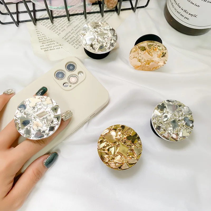 Ring stand phone airbag bracket metal irregular finger ring buckle with retractable nostalgic style, caring for niche creativity
Ring stand phone airbag bracket metal irregular finger ring buckle with retractable nostalgic style, caring for niche creativity