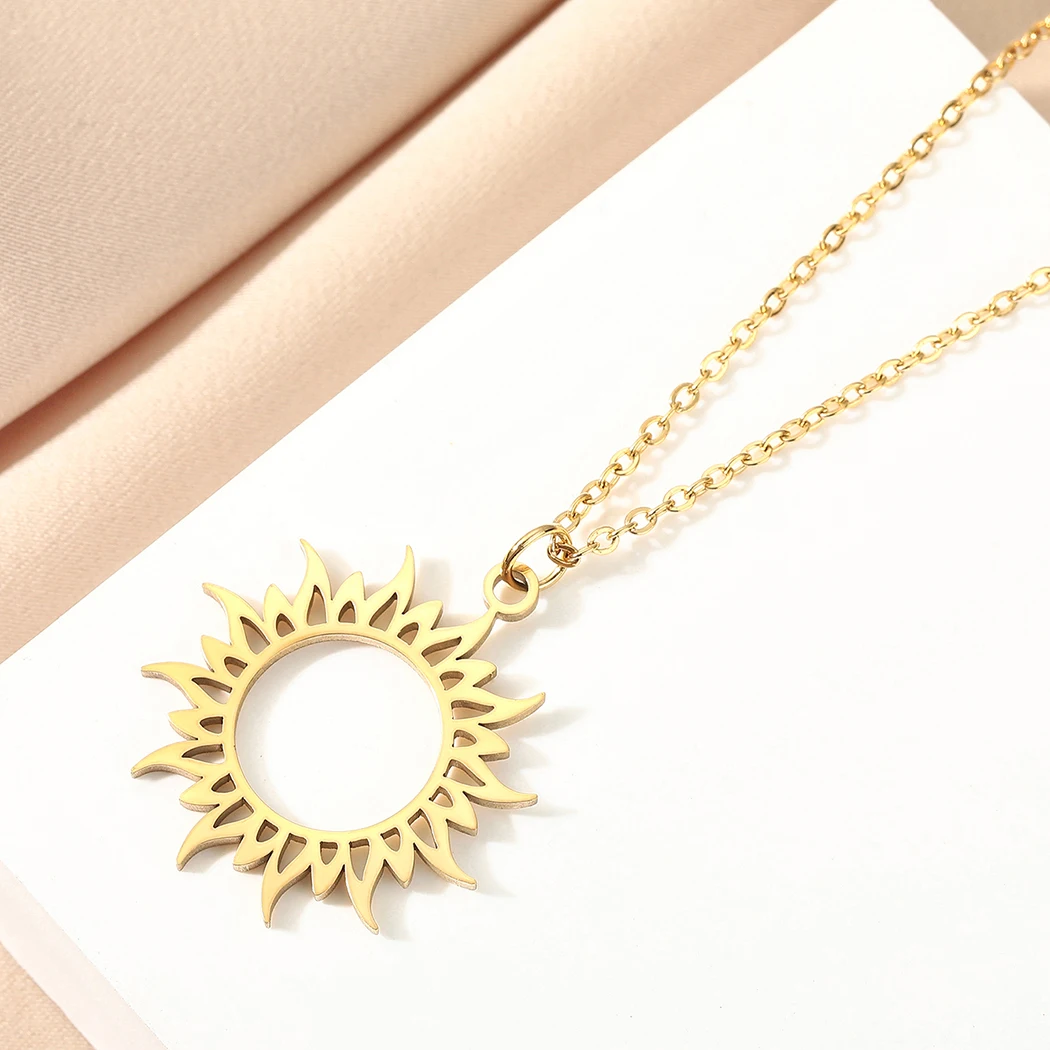 CHENGXUN Sun Symbol Pendant Necklace for Women Girls Stainless Steel Hollow Planet Charm Neck Chain Talisman Jewelry Gift
CHENGXUN Sun Symbol Pendant Necklace for Women Girls Stainless Steel Hollow Planet Charm Neck Chain Talisman Jewelry Gift