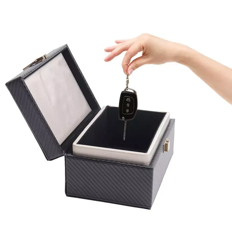 NEW2023 Anti-Theft Box For Car Keys Key Fob Holder Security Protection PU Leather Car Key Signal Blocker Cages Car Storage Case
NEW2023 Anti-Theft Box For Car Keys Key Fob Holder Security Protection PU Leather Car Key Signal Blocker Cages Car Storage Case
