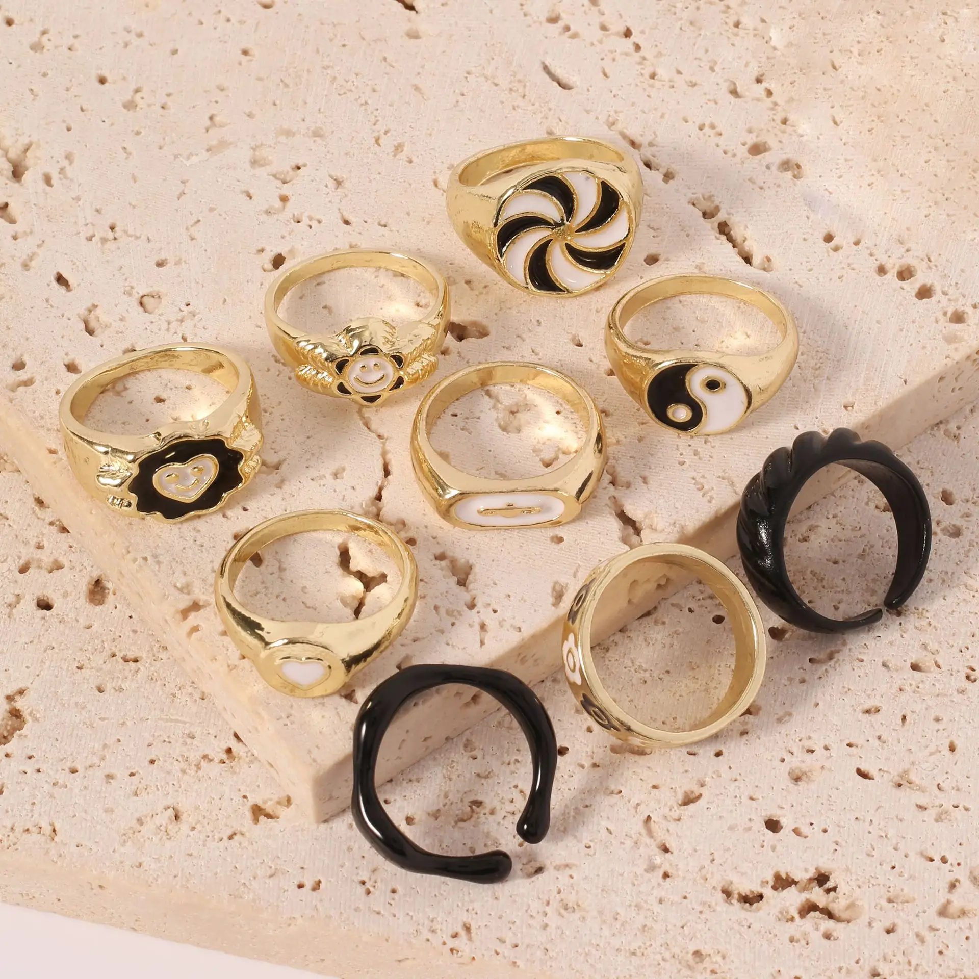 New Ring Open Rings for Women Girls Retro Punk Matal Heart Charm Dripping Oil Fashion Korean Jewelry 2022 Gift Party Accessories
New Ring Open Rings for Women Girls Retro Punk Matal Heart Charm Dripping Oil Fashion Korean Jewelry 2022 Gift Party Accessories