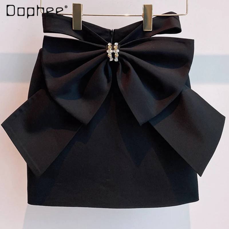 2022 Summer New High Waist Slimming Solid Color Bow Design short Skirt Women's Fashion Temperament Black Sheath mini Skirts
2022 Summer New High Waist Slimming Solid Color Bow Design short Skirt Women's Fashion Temperament Black Sheath mini Skirts