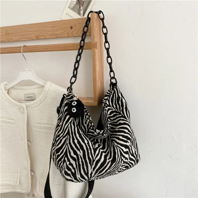 Quality Fashion Canvas Bag Women's Handbag Shoulder Bags Tote Zebra Pattern Zipper High Capacity Zipper Shopper Messenger Bag
Quality Fashion Canvas Bag Women's Handbag Shoulder Bags Tote Zebra Pattern Zipper High Capacity Zipper Shopper Messenger Bag