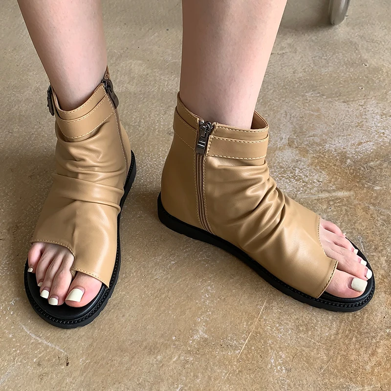 Сандалии женские с круглым носком, босоножки-гладиаторы на плоской резиновой подошве, Повседневная модная обувь, лето 2022 
Сандалии женские с круглым носком, босоножки-гладиаторы на плоской резиновой подошве, Повседневная модная обувь, лето 2022