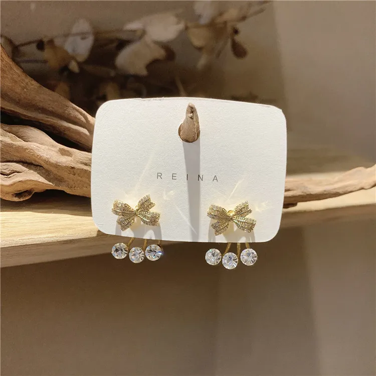 Rhinestone Bowknot Earrings Female Exquisite Earrings Korea Simple Dangle Earrings For Women Beautiful Jewelry
Rhinestone Bowknot Earrings Female Exquisite Earrings Korea Simple Dangle Earrings For Women Beautiful Jewelry