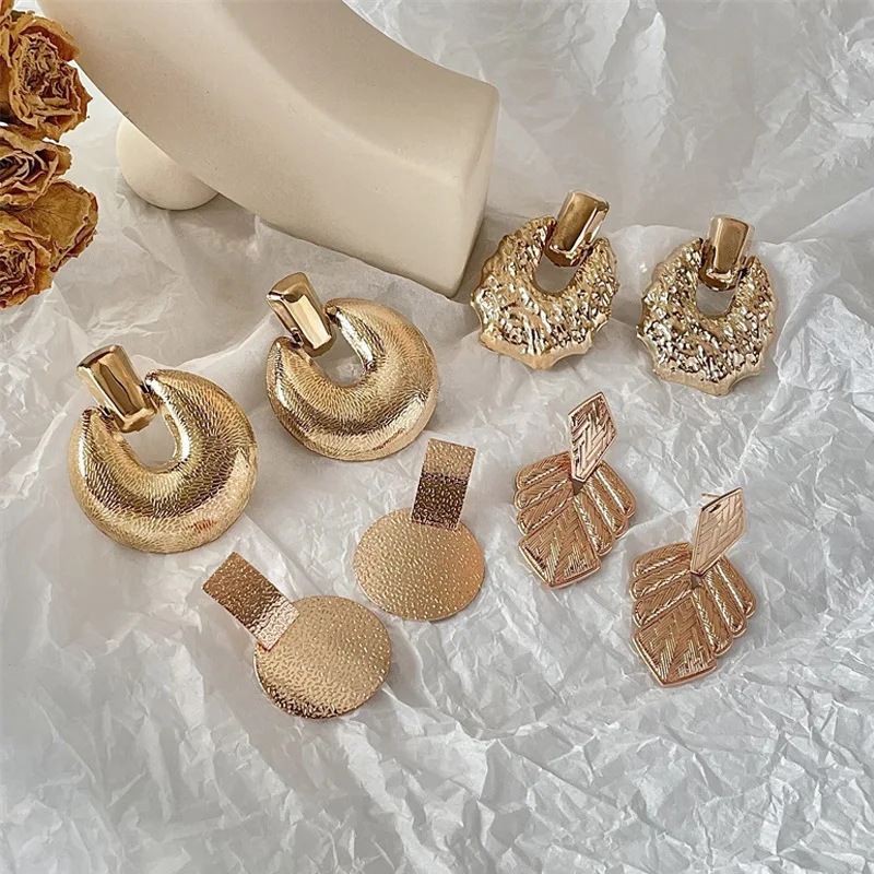 Fashion Geometric Irregular Temperament Round Earrings Fashion All-match Gold Color Leaf Square Ladies Earrings Jewelry
Fashion Geometric Irregular Temperament Round Earrings Fashion All-match Gold Color Leaf Square Ladies Earrings Jewelry