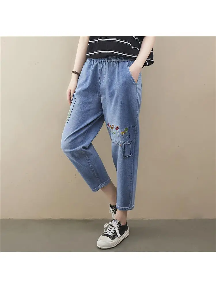 New 2022 Summer Women Literary Embroidered Thin Ankle-length Pants Casual Loose Elastic Waist Harem Pants Women Clothes M171
New 2022 Summer Women Literary Embroidered Thin Ankle-length Pants Casual Loose Elastic Waist Harem Pants Women Clothes M171