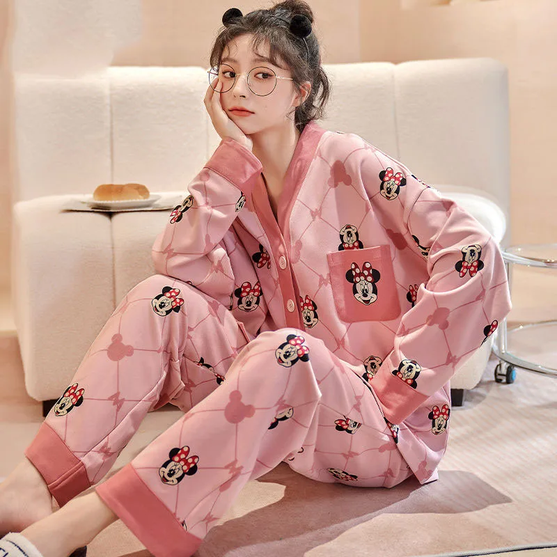 Disney Mickey Mouse Pajamas Cute Cartoon Set Long Sleeve Leisure Sleepwear for Women Loose Nightwear Homewear Suit Autumn Winter
Disney Mickey Mouse Pajamas Cute Cartoon Set Long Sleeve Leisure Sleepwear for Women Loose Nightwear Homewear Suit Autumn Winter