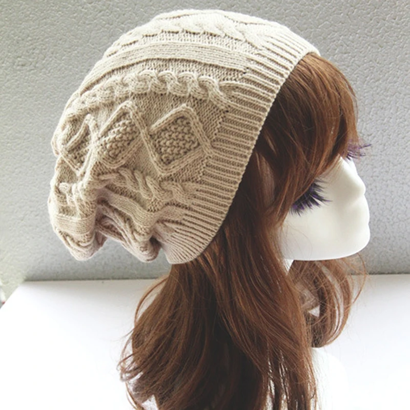 

Женская зимняя вязаная шапка, Шапка-бини с крученым дизайном, Женская Осенняя теплая шапка-череп, женская шапка, зимняя шапка, Новинка