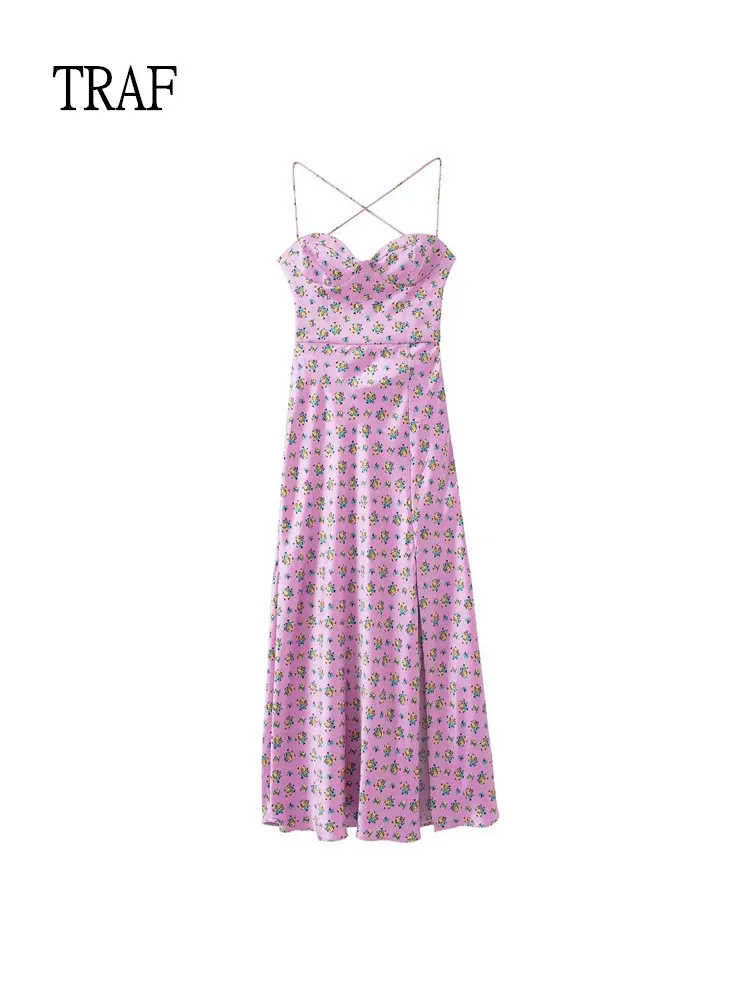 Платье-комбинация летнее без рукавов, с принтом и завязками сзади
Платье-комбинация летнее без рукавов, с принтом и завязками сзади