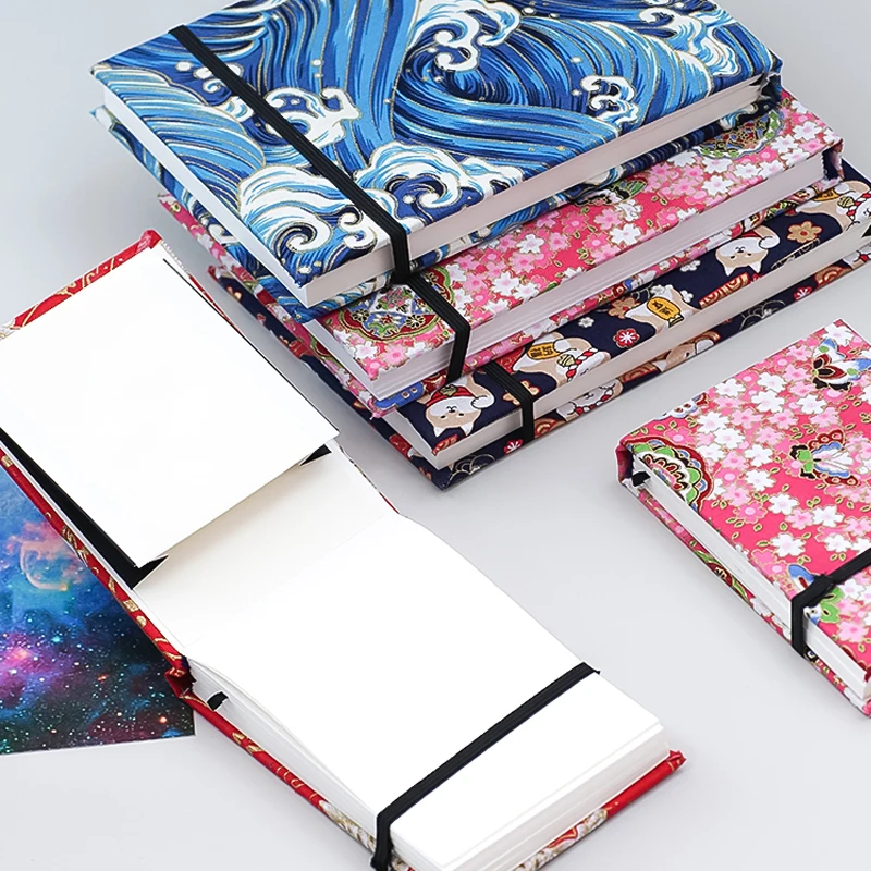 Japan 300g Cotton Watercolor Paper Drawing Book 200x135mm Hot Stamping Sketchbook Painting Travel Hand Book Sketch Pad
Japan 300g Cotton Watercolor Paper Drawing Book 200x135mm Hot Stamping Sketchbook Painting Travel Hand Book Sketch Pad
