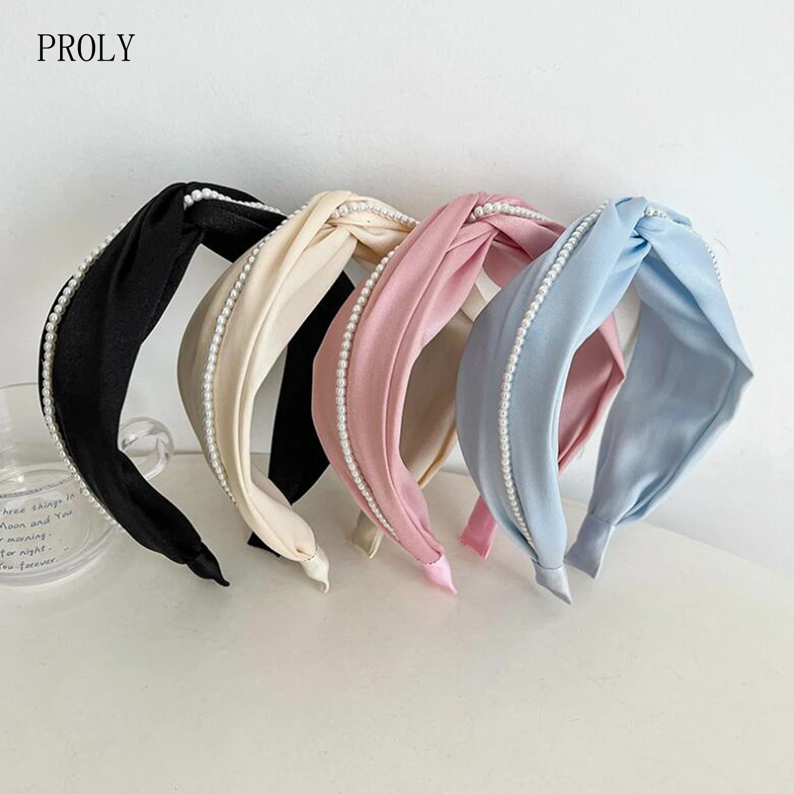 PROLY New Fashion Hairband For Women Wide Side Turban Shining Pearls Chain Headwear Light Color Headwear Hair Hoop
PROLY New Fashion Hairband For Women Wide Side Turban Shining Pearls Chain Headwear Light Color Headwear Hair Hoop