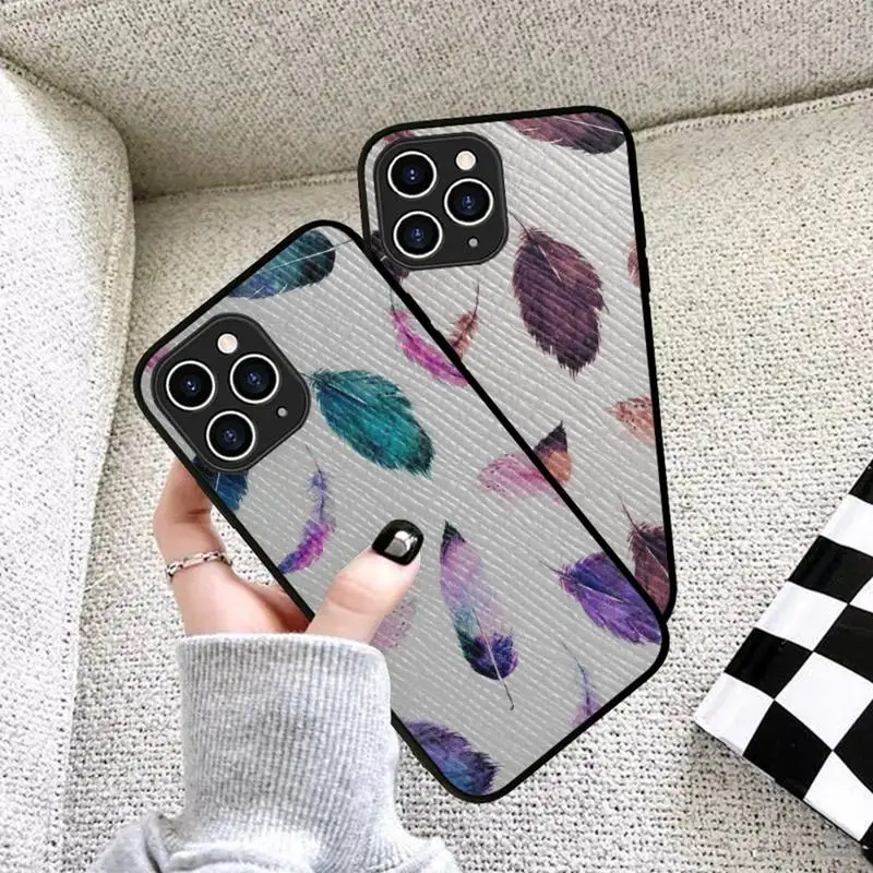 FHNBLJ Colorful Feather Phone Case Hard Leather Case for iPhone 11 12 13 Mini Pro Max 8 7 Plus SE 2020 X XR XS Coque
FHNBLJ Colorful Feather Phone Case Hard Leather Case for iPhone 11 12 13 Mini Pro Max 8 7 Plus SE 2020 X XR XS Coque