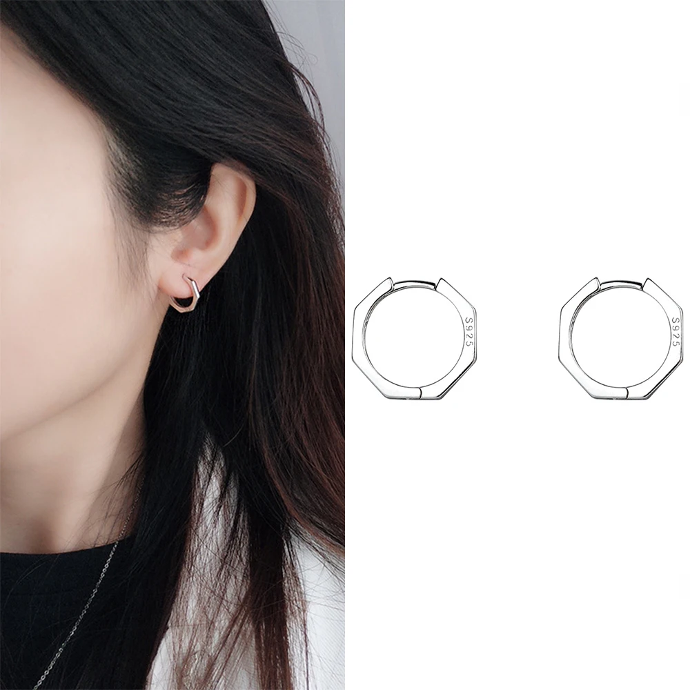 Octagon Flat Earrings 925 Silver Hoop Earrings for 2022 Women Ladies Luxury Jewelry Anniversary Gift Couple Ear Accessories
Octagon Flat Earrings 925 Silver Hoop Earrings for 2022 Women Ladies Luxury Jewelry Anniversary Gift Couple Ear Accessories