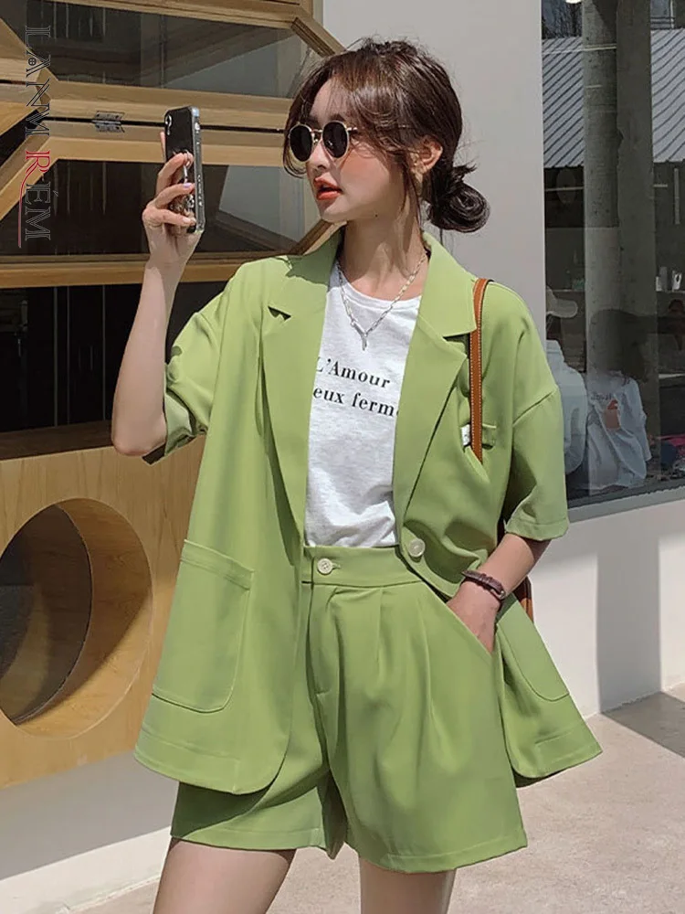 LANMREM Chic Casual Suit Shorts Set Women's Summer Korean Style Streetwear Two-piece Sets Female Fashion 2022 Summer 2R2321
LANMREM Chic Casual Suit Shorts Set Women's Summer Korean Style Streetwear Two-piece Sets Female Fashion 2022 Summer 2R2321