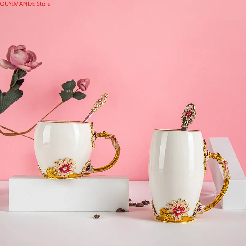 Creative Ceramic Enamel Cup Home Office Coffee Cup Heat-resistant Enamel Water Cup Tea Cup Flower Tea Cup
Creative Ceramic Enamel Cup Home Office Coffee Cup Heat-resistant Enamel Water Cup Tea Cup Flower Tea Cup