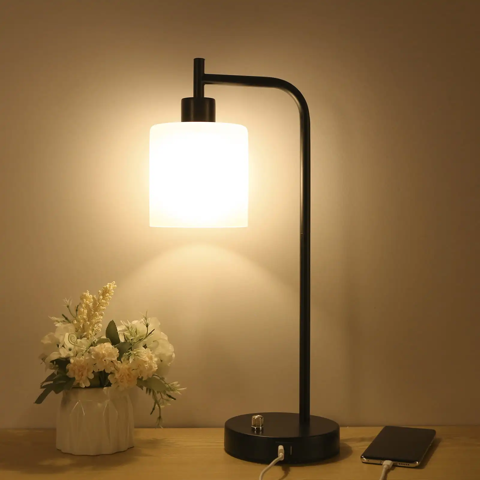 Industrial Table Lamp, Stepless Dimmable Nightstand Lamp with 2 USB Ports Glass Shade Vintage Bedside Reading Desk Lamp for Livi
Industrial Table Lamp, Stepless Dimmable Nightstand Lamp with 2 USB Ports Glass Shade Vintage Bedside Reading Desk Lamp for Livi