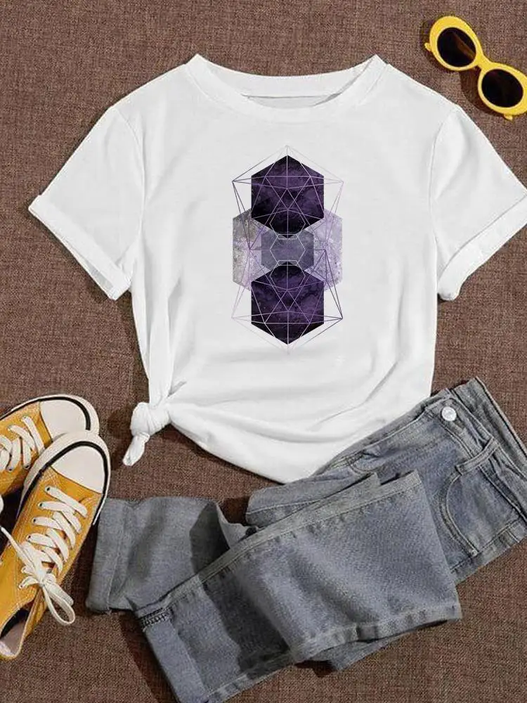 Футболка женская летняя с мультяшным принтом, модная Милая рубашка в абстрактном стиле 90-х, повседневный топ с графическим принтом 
Футболка женская летняя с мультяшным принтом, модная Милая рубашка в абстрактном стиле 90-х, повседневный топ с графическим принтом