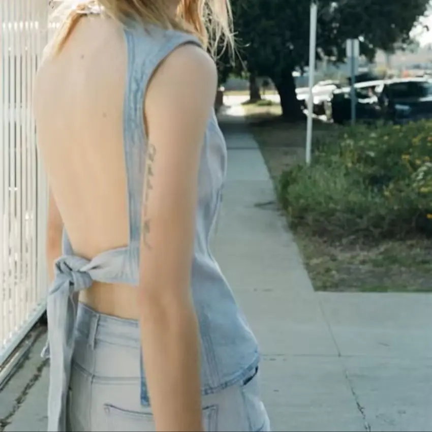 DYLQFS 2023 Новая Летняя женская синяя бант украшение с открытой спиной винтажная одежда милый ковбойский Топ
DYLQFS 2023 Новая Летняя женская синяя бант украшение с открытой спиной винтажная одежда милый ковбойский Топ