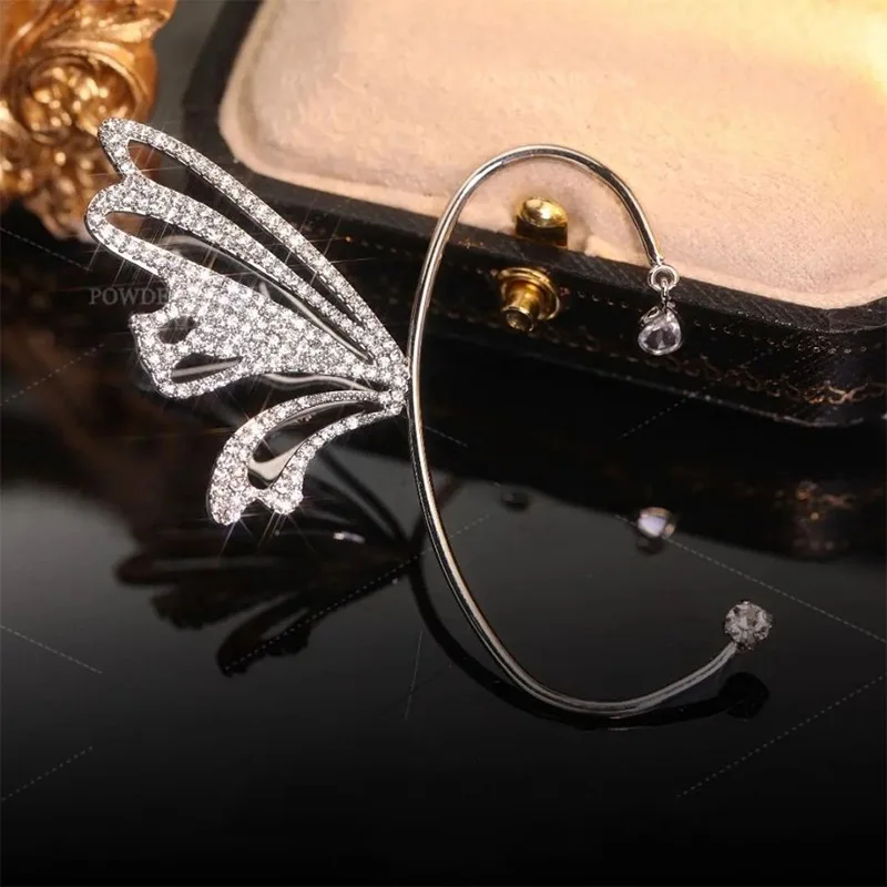High-quality Diamond-studded Sweet Butterfly Wings Earrings Fashion Creative Light Luxury Ear Clips Women Without Ear Holes
High-quality Diamond-studded Sweet Butterfly Wings Earrings Fashion Creative Light Luxury Ear Clips Women Without Ear Holes