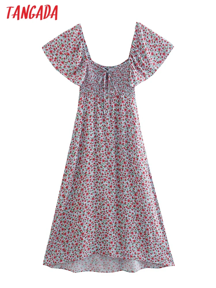 Платье-миди женское летнее с цветочным принтом и квадратным вырезом
Платье-миди женское летнее с цветочным принтом и квадратным вырезом