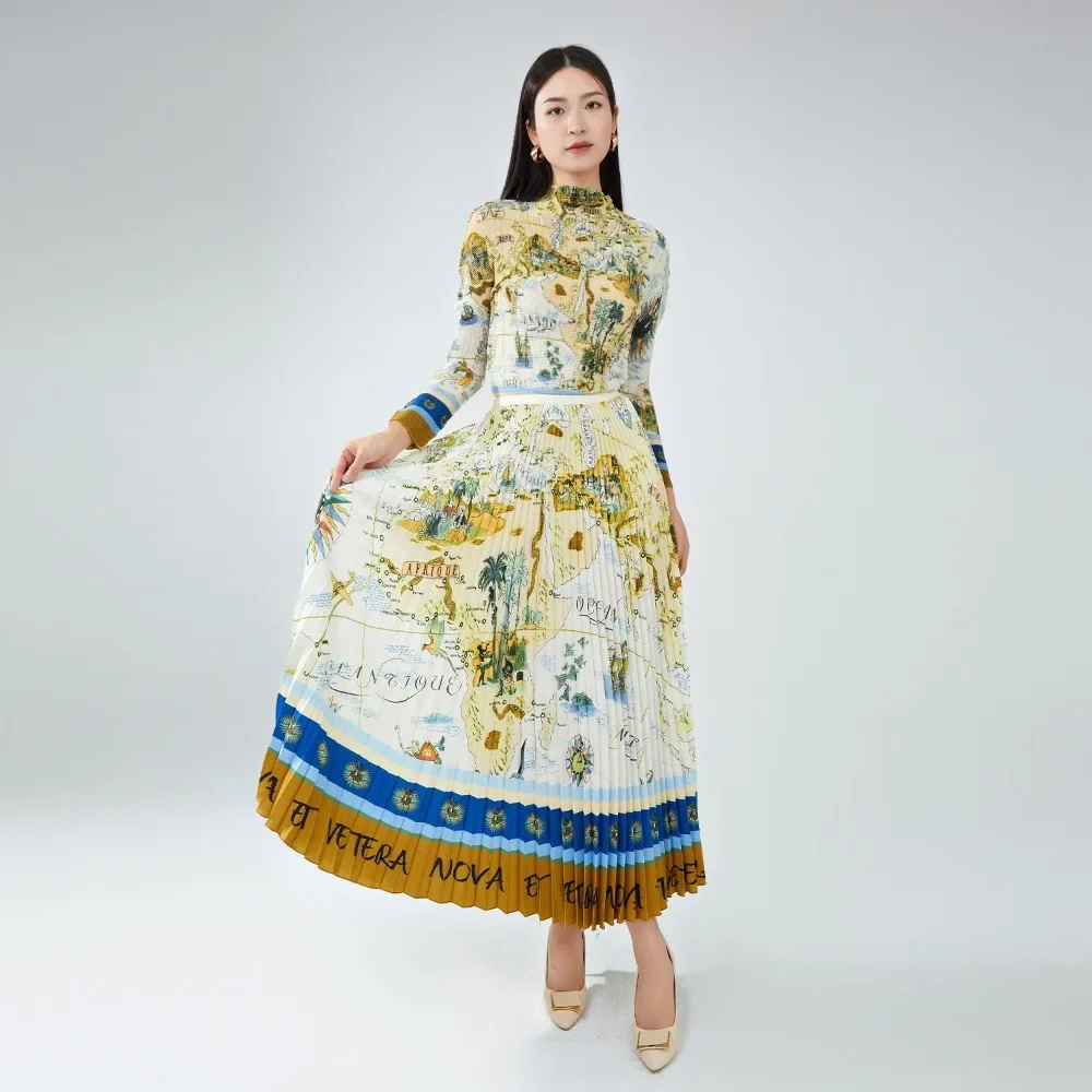 Miyake Fall Fashion Chic Retro Print Blouse Half Skirt Two-piece Set Loose Large Size Pleated Women's Clothing with Elasticity
Miyake Fall Fashion Chic Retro Print Blouse Half Skirt Two-piece Set Loose Large Size Pleated Women's Clothing with Elasticity