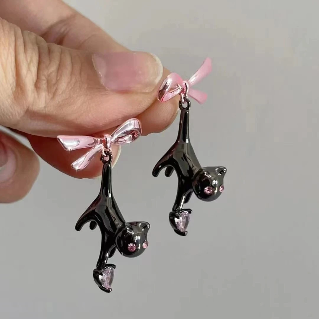 Kpop Goth Black Cat Pink Heart Rhinestone Bow Drop Dangle Earrings for Women Sweet Y2k EMO Aesthetics Grunge Jewelry Accessories
Kpop Goth Black Cat Pink Heart Rhinestone Bow Drop Dangle Earrings for Women Sweet Y2k EMO Aesthetics Grunge Jewelry Accessories