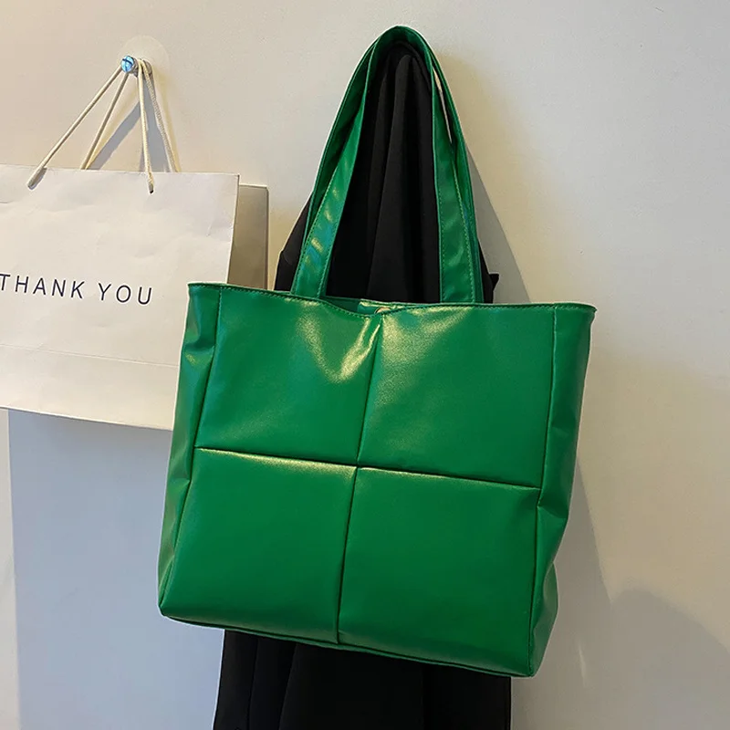 Новые простые дизайнерские сумки, женская сумка через плечо, женская сумка-тоут из мягкой искусственной кожи, повседневные вместительные с...
Новые простые дизайнерские сумки, женская сумка через плечо, женская сумка-тоут из мягкой искусственной кожи, повседневные вместительные с...