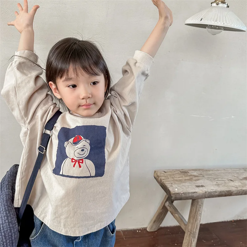 2023 New Autumn Girls T-shirts Spring New Boys and Girls Cartoon Bear Printed T-shirts Children Cotton Long Sleeve Tees
2023 New Autumn Girls T-shirts Spring New Boys and Girls Cartoon Bear Printed T-shirts Children Cotton Long Sleeve Tees