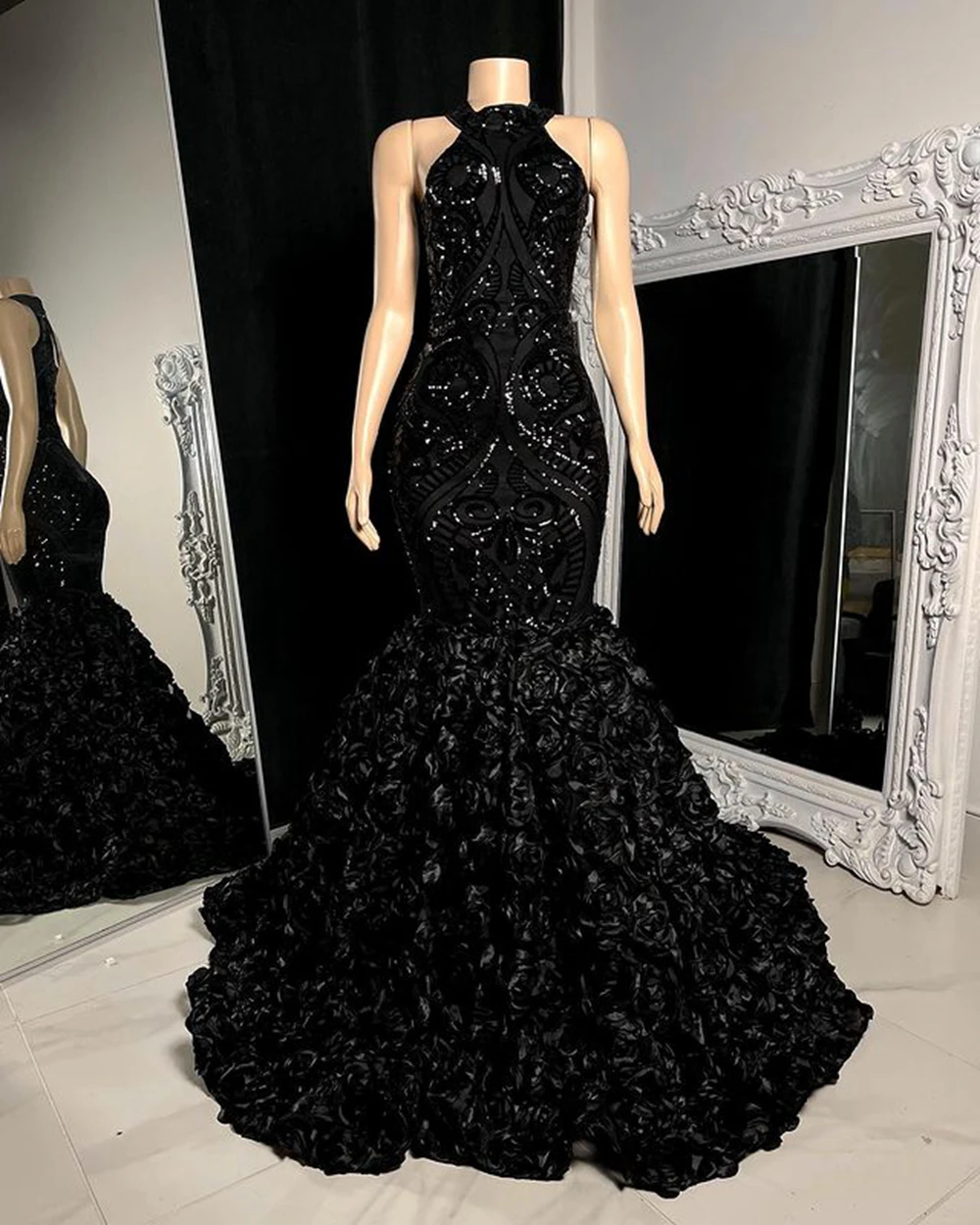 Black Elegant Mermaid Prom Dresses Halter Neck Sleeveless 3D Flowers Sequins Formal Evening Party Gown Custom Vestido De Gala
Black Elegant Mermaid Prom Dresses Halter Neck Sleeveless 3D Flowers Sequins Formal Evening Party Gown Custom Vestido De Gala