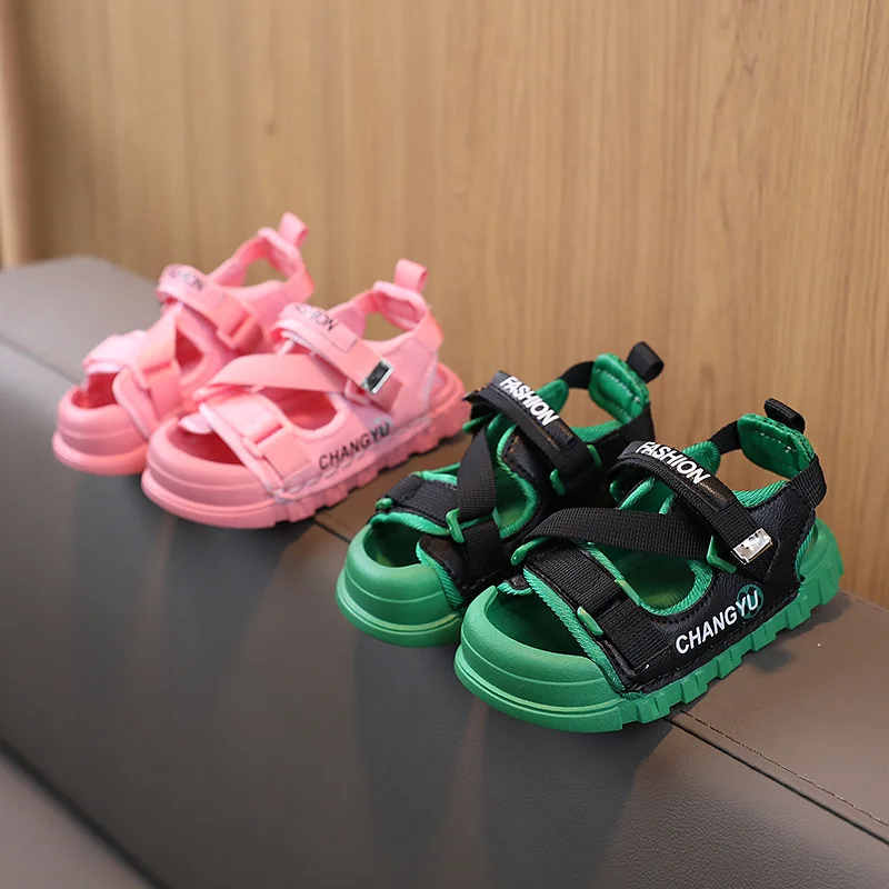 New Summer Casual Shoes Boys Sandals Sportwear Sandals Cap Toes Platform Outdoor Girl Beach Sandal Child Footwear Letters G04244
New Summer Casual Shoes Boys Sandals Sportwear Sandals Cap Toes Platform Outdoor Girl Beach Sandal Child Footwear Letters G04244