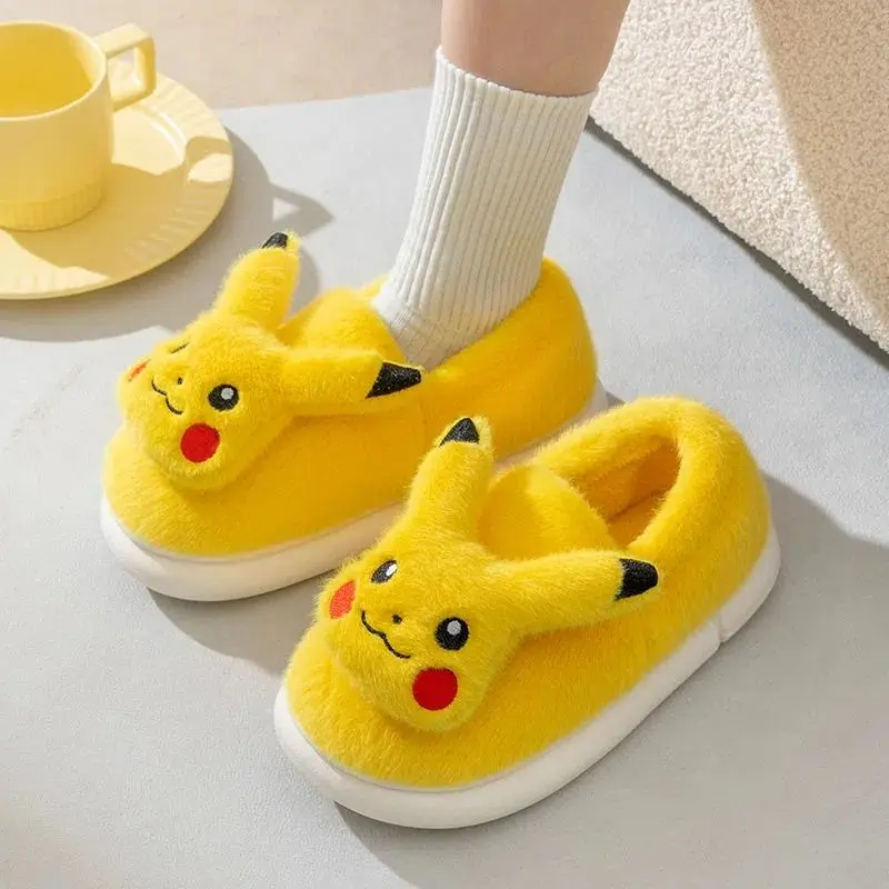 Тапочки Pikachu женские на осень и зиму, хлопок, Нескользящие теплые, Симпатичные домашние тапки на каблуке, с мультяшным рисунком, 2022
Тапочки Pikachu женские на осень и зиму, хлопок, Нескользящие теплые, Симпатичные домашние тапки на каблуке, с мультяшным рисунком, 2022
