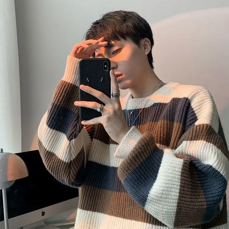 2022 Autumn New Light Luxury Fashion Stripes Contrast Color Round Neck Casual All-match Knitted Sweater BottomingSweaterBoutique
2022 Autumn New Light Luxury Fashion Stripes Contrast Color Round Neck Casual All-match Knitted Sweater BottomingSweaterBoutique