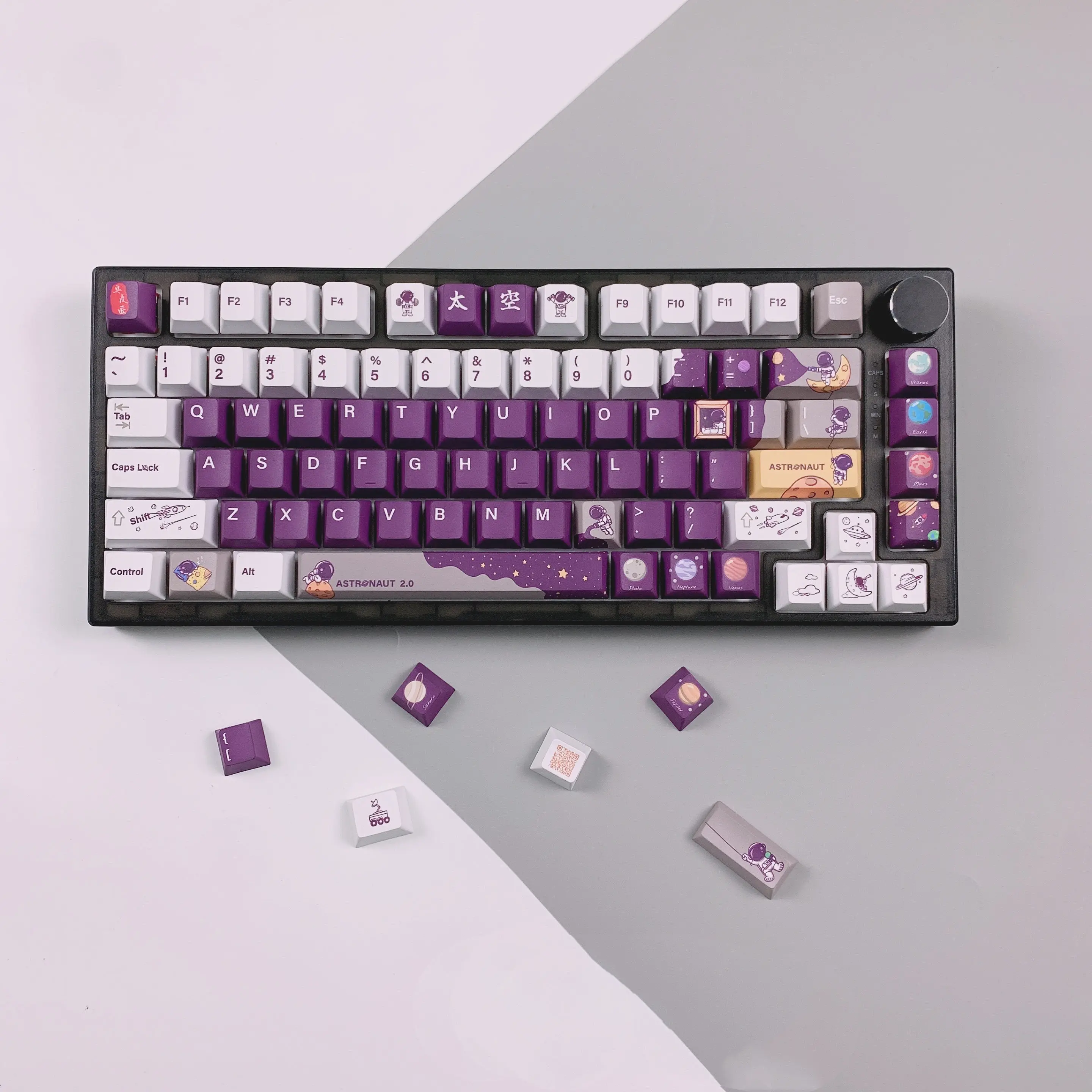 137 Keys Spaceman PBT Keycap DYE-SUB Personality Purple White Keycap Cherry Profile Keycap For MX Switch GK61 IK75 GK64 Keyboard
137 Keys Spaceman PBT Keycap DYE-SUB Personality Purple White Keycap Cherry Profile Keycap For MX Switch GK61 IK75 GK64 Keyboard