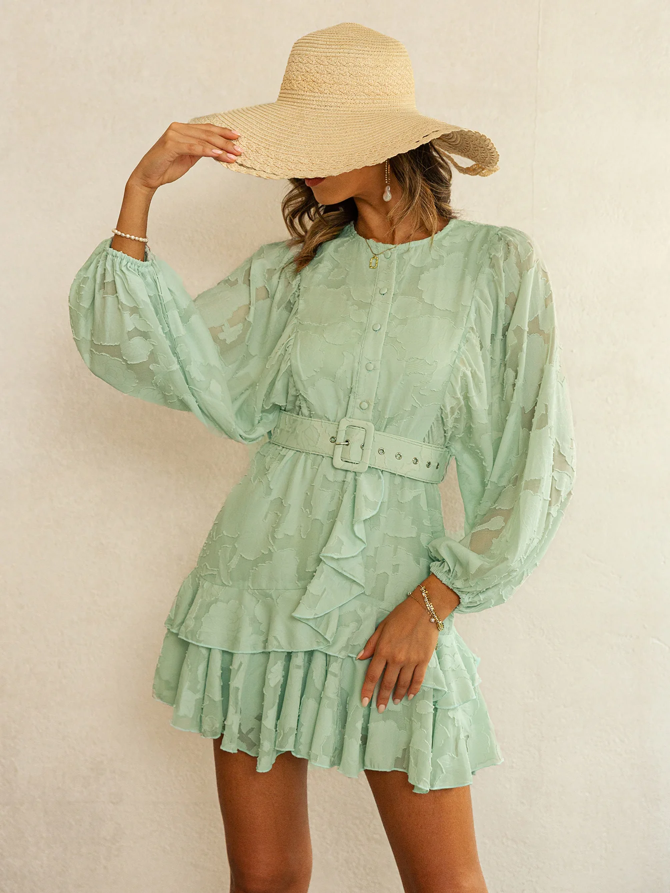 Simplee Elegant lantern sleeve belt green office dress women O-neck barwing sleeves buttons mini dresses A-line ruffle vestido
Simplee Elegant lantern sleeve belt green office dress women O-neck barwing sleeves buttons mini dresses A-line ruffle vestido