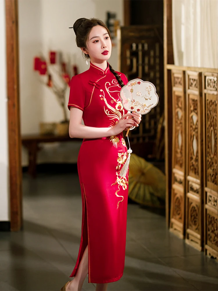 Женское длинное облегающее шелковое платье-Ципао Yourqipao, красное элегантное банкетное вечернее свадебное платье в китайском стиле для лета
Женское длинное облегающее шелковое платье-Ципао Yourqipao, красное элегантное банкетное вечернее свадебное платье в китайском стиле для лета