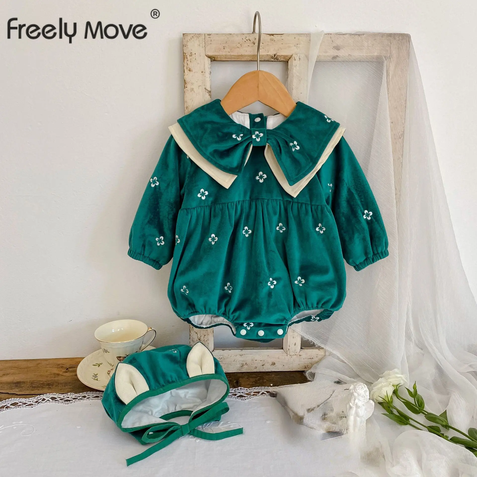 Freely Move 2022 Autumn New Baby Girl Bodysuit Infant Girl Cute Floral Puff Sleeve Jumpsuit Fashion Baby Girl Princess Clothes
Freely Move 2022 Autumn New Baby Girl Bodysuit Infant Girl Cute Floral Puff Sleeve Jumpsuit Fashion Baby Girl Princess Clothes