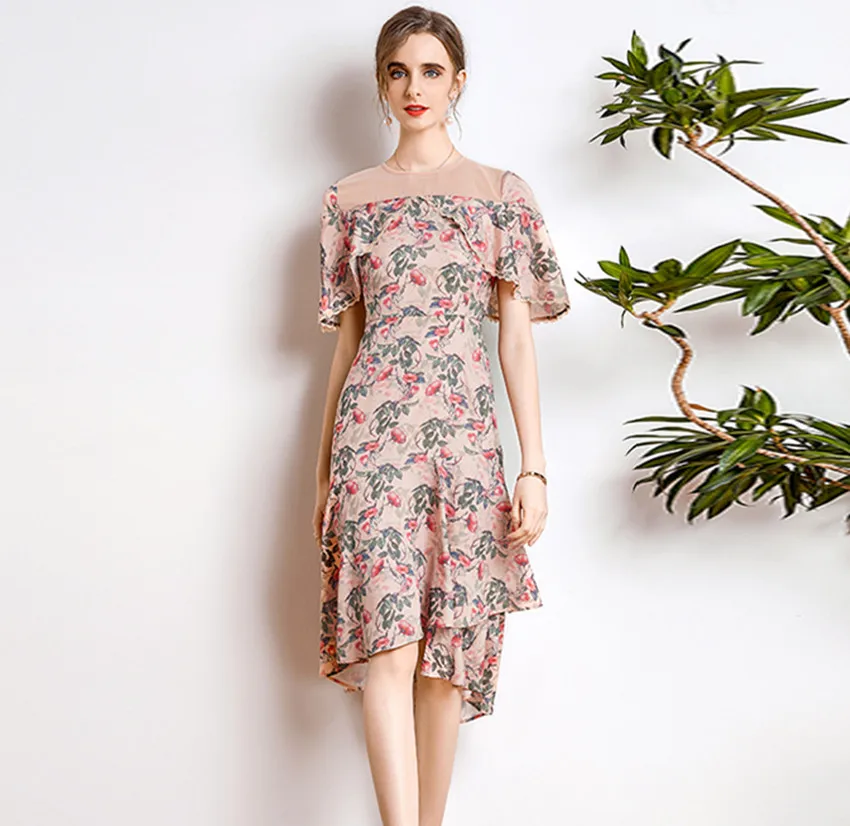 Fashion Summer Flower Irregular Dress 2022 Designer Women Mesh Chiffon Patchwork Cloak Sleev Ruffles Floral Print Pink Dresses
Fashion Summer Flower Irregular Dress 2022 Designer Women Mesh Chiffon Patchwork Cloak Sleev Ruffles Floral Print Pink Dresses