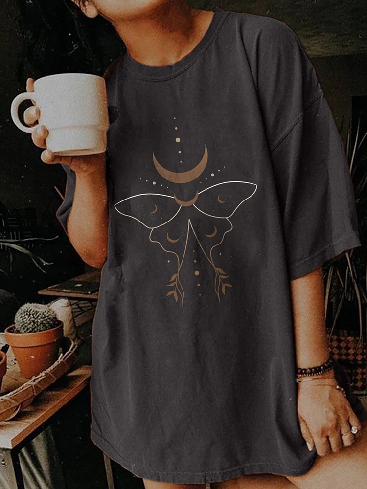 Vintage Butterfly Print Women T Shirts Harajuku Summer Loose Tee Shirt 90s Girls Drop Shoulder Short Sleeve Shirt Tops Clothes
Vintage Butterfly Print Women T Shirts Harajuku Summer Loose Tee Shirt 90s Girls Drop Shoulder Short Sleeve Shirt Tops Clothes