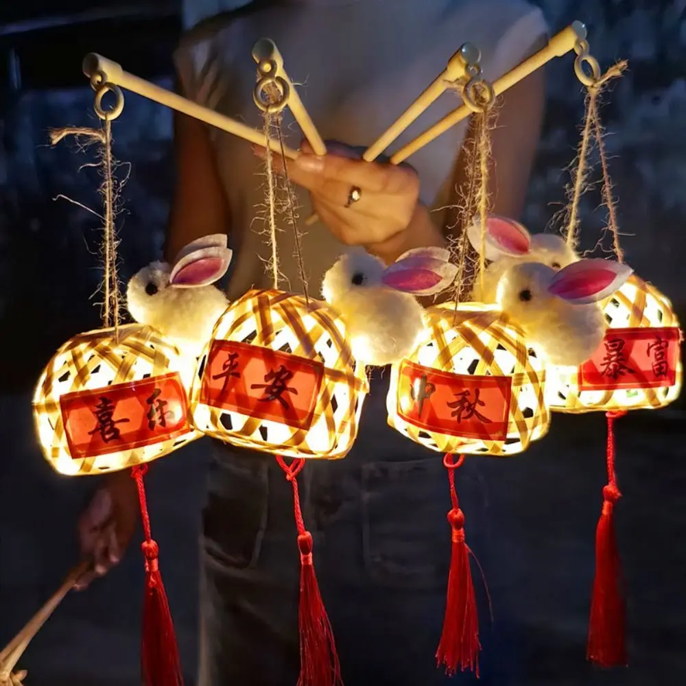 Chinese Style Bamboo Mid-Autumn Lantern Ancient LED Light Handmade Chinese Lamp Lantern Bamboo Blessings Photography Props
Chinese Style Bamboo Mid-Autumn Lantern Ancient LED Light Handmade Chinese Lamp Lantern Bamboo Blessings Photography Props