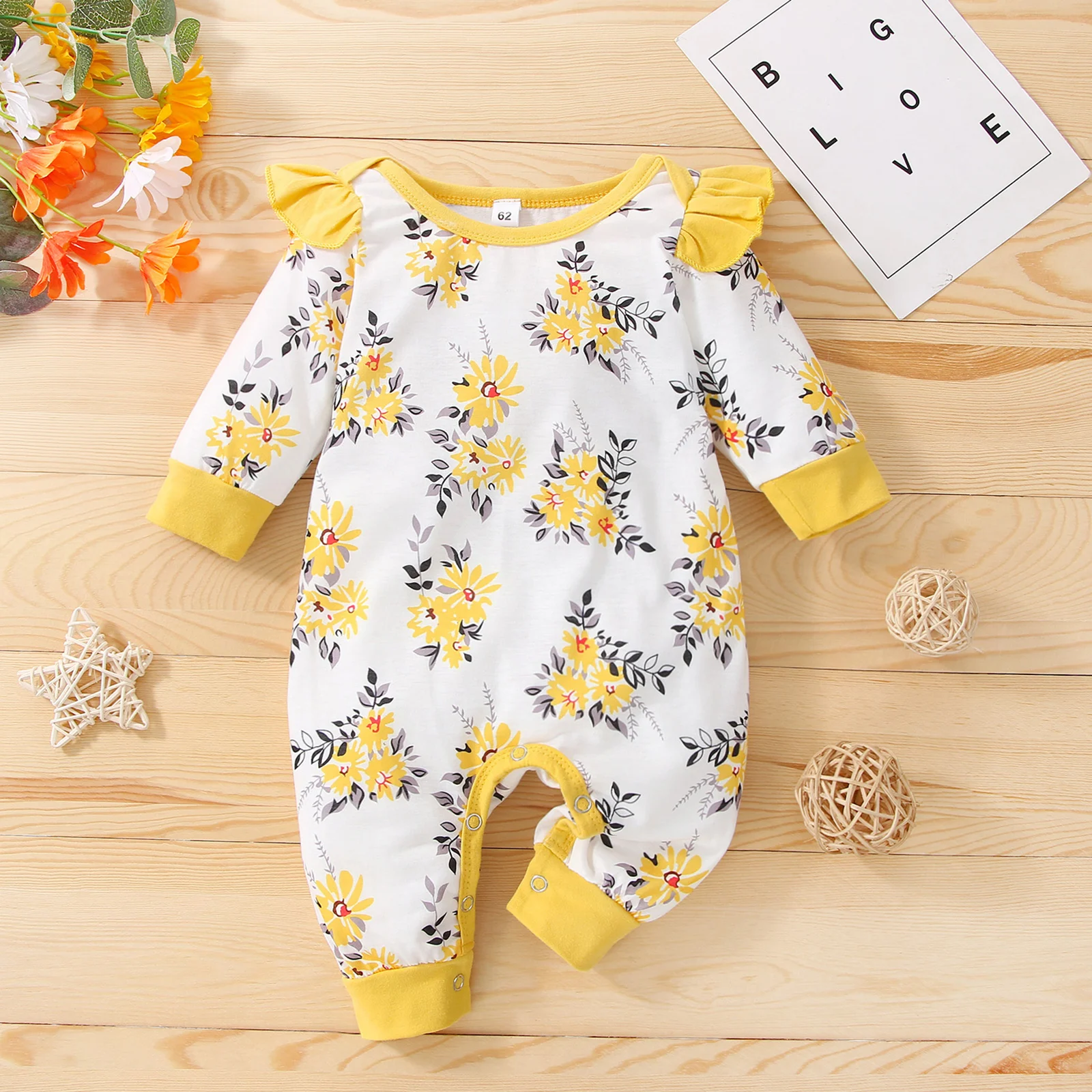 Autumn Baby Girls Romper Toddlers Sweet Style Floral Printing Round Collar Long Sleeve Lace Splicing Casual Jumpsuit 
Autumn Baby Girls Romper Toddlers Sweet Style Floral Printing Round Collar Long Sleeve Lace Splicing Casual Jumpsuit
