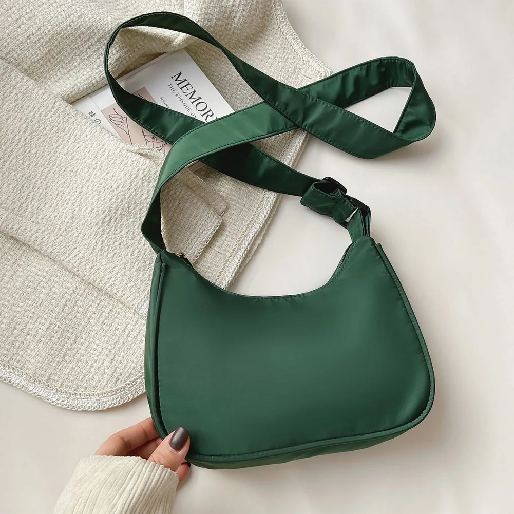 2022 Trend Exquisite Women Shoulder Bag Solid Color Armpit Designer Underarm Bags Leisure Ladies Crescent Daily Dumpling Bags
2022 Trend Exquisite Women Shoulder Bag Solid Color Armpit Designer Underarm Bags Leisure Ladies Crescent Daily Dumpling Bags