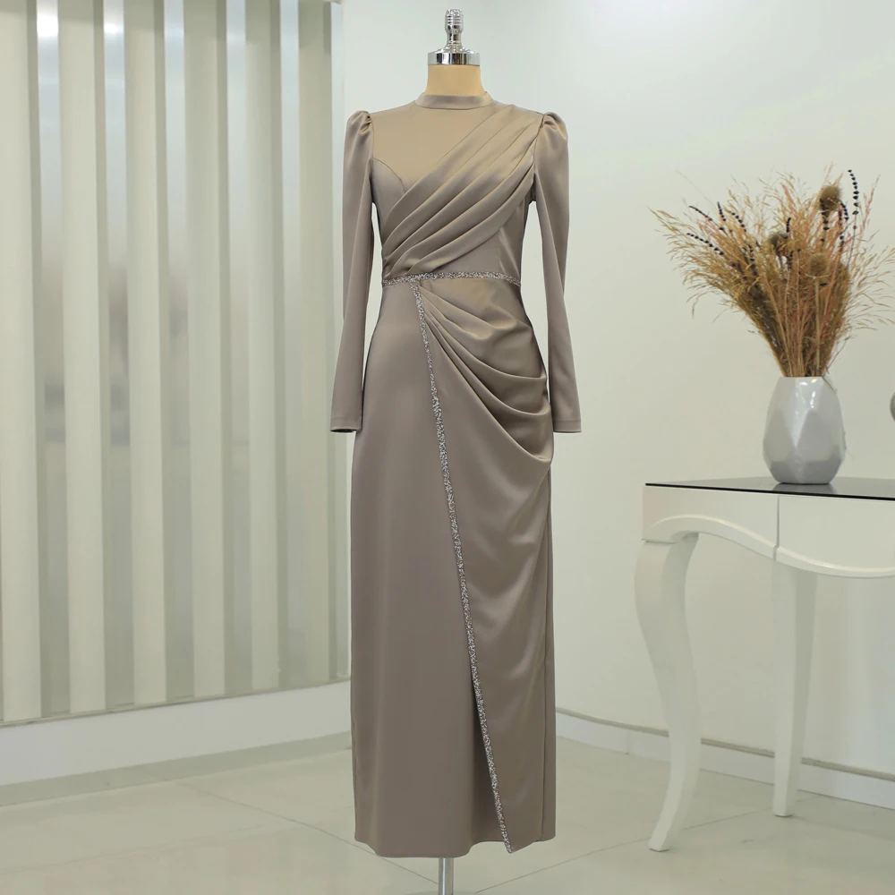 Мусульманский Хиджаб Ciynsia, вечерние платья 2024 с длинным рукавом и высоким воротом, официальное атласное платье с кристаллами, платье до щиколотки
Мусульманский Хиджаб Ciynsia, вечерние платья 2024 с длинным рукавом и высоким воротом, официальное атласное платье с кристаллами, платье до щиколотки