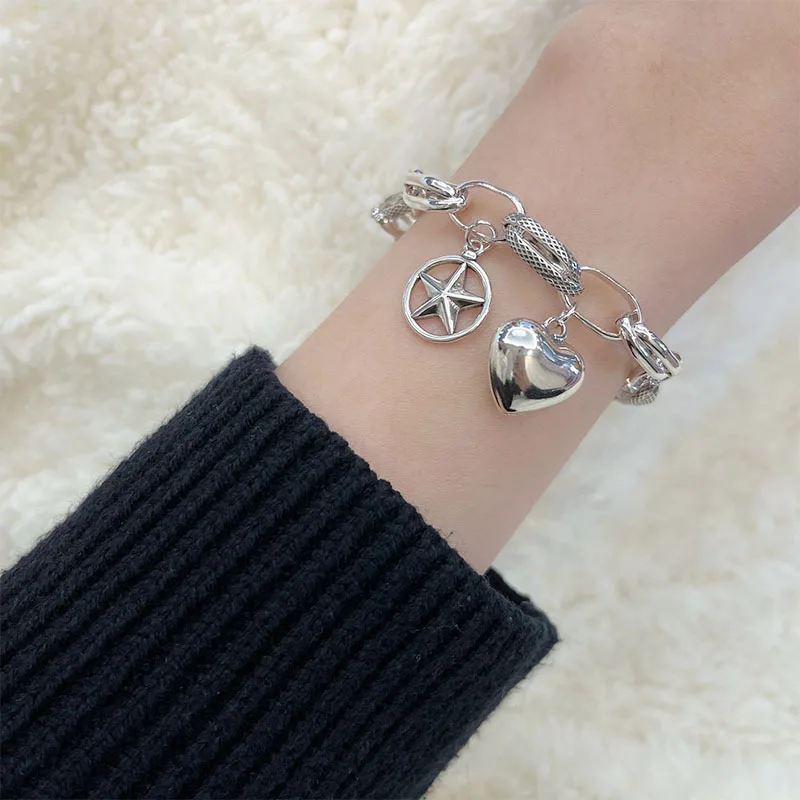 Star and Heart Pendant Women's Hand Bracelets 925 Stamp Silver Color Fashion Korean Style Gift Female Jewelry with Free Shipping
Star and Heart Pendant Women's Hand Bracelets 925 Stamp Silver Color Fashion Korean Style Gift Female Jewelry with Free Shipping