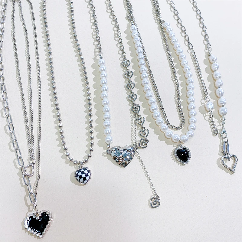 Kpop Y2k Butterfly Pendant Necklace For Women Silver Color Shiny Heart Chain Necklaces Girls Irregular Choker Party Jewelry Gift
Kpop Y2k Butterfly Pendant Necklace For Women Silver Color Shiny Heart Chain Necklaces Girls Irregular Choker Party Jewelry Gift