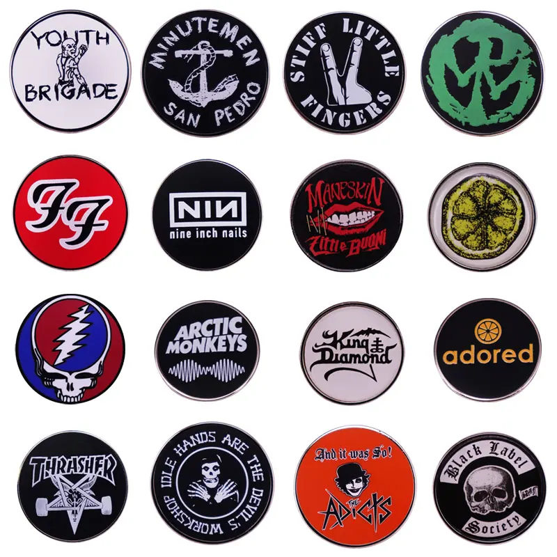 Fashion ROCK Band Enamel Badges Various Round Music Logo Lapel Pin Denim Jacket Backpack Brooch Decoration Given Friends Gifts
Fashion ROCK Band Enamel Badges Various Round Music Logo Lapel Pin Denim Jacket Backpack Brooch Decoration Given Friends Gifts
