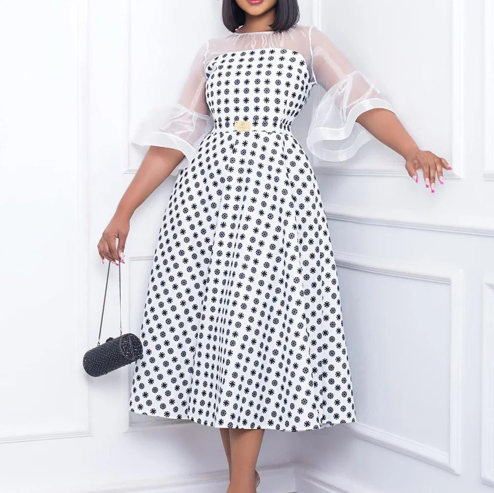 2022 New Fashion Women's Dress Sexy Mesh Splicing Perspective Temperament Commuter Dress
2022 New Fashion Women's Dress Sexy Mesh Splicing Perspective Temperament Commuter Dress