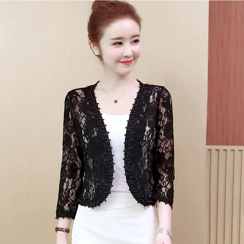 2023 New Summer Women Lace Jacket Beaded Shawl Short Jacket Hollow Thin Sunscreen Cardigan Korean Fashion Slim Tops Coat
2023 New Summer Women Lace Jacket Beaded Shawl Short Jacket Hollow Thin Sunscreen Cardigan Korean Fashion Slim Tops Coat